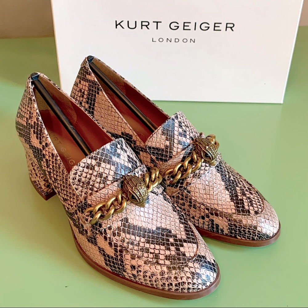 NIB Kurt Geiger Chelsea Block Heel Loafers with Eagle Brass Chain